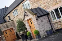The White Hart Inn Hotels in Alfreton