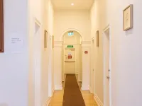 The Beaconsfield Hotel Hotels in Fremantle
