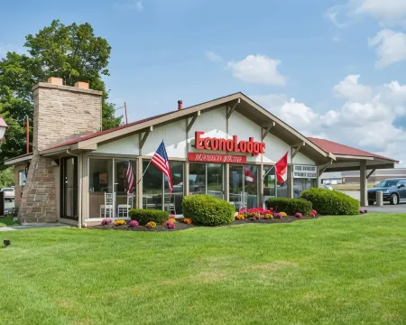 Econo Lodge Buffalo South Отели в г. Бласделл