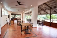 Riverside Inn - motel