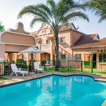 The Elegant Lodge Menlo Park Отели рядом с достопримечательностью «Линнвуд»