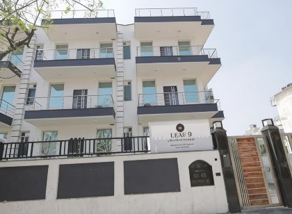 Hotel Leaf 9, Cyber City Near Ambience Mall