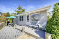 Welcome to Our Breezy, Bayside, Beach House!