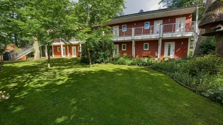 Kräuterhotel & Restaurant Heidejäger Отели в г. Ахаузен