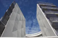 Parizs Garden Apartments