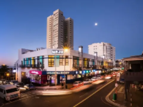 Mojo Hotel & Market Hotels in Cape Town