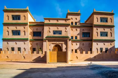 Desert Villa Boutique Hotel Merzouga Отели в г. Errachidia Province