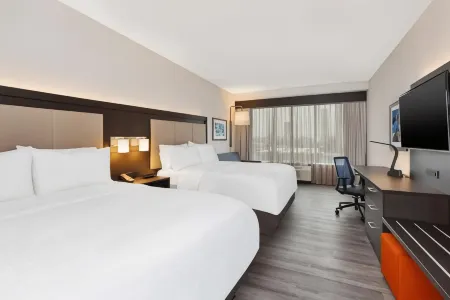 Holiday Inn Express & Suites Jersey City - Holland Tunnel Отели рядом со станцией Железнодорожная станция Grove Street