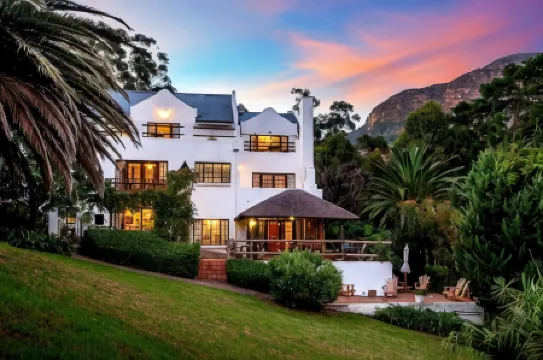 De Molen Guest House Отели рядом с достопримечательностью «Vergelegen Wine Estate»