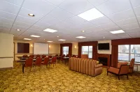 Country Inn & Suites by Radisson, Stevens Point, WI