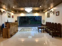 Leego Hotel - 2-Star
