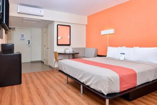 Days Inn by Wyndham Brawley