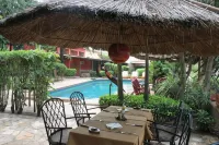拿破崙海灘飯店 - 游泳池