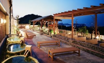 Nanki Shirahama Tore Tore Village
