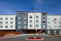 Fairfield Inn & Suites Canton Riverstone Parkway Hotels in Canton