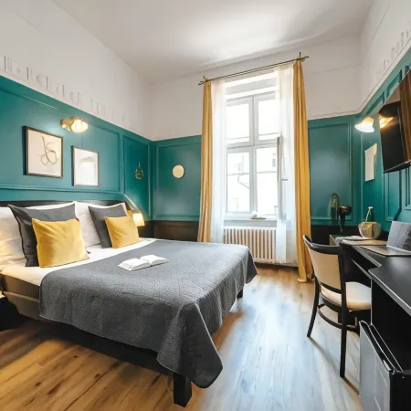 Hotel Praga 1885 Отели рядом с достопримечательностью «Смихов»