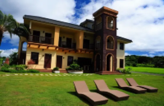 Puding 535 Hostel Hotels near Longpan Park