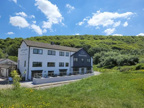 South Sands Hotel
