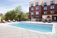 Hampton Inn & Suites Chapel Hill-Carrboro/Downtown Hotels in Chapel Hill