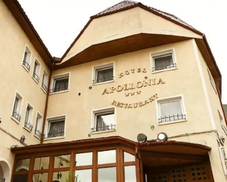 Hotel Apollonia โรงแรมในบราซอฟ