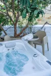 Euphoria Chora Naxos - Hot Tub