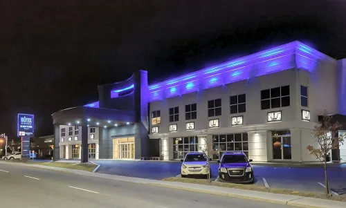 Hotel & Suites le Dauphin Drummondville Hotels in Drummondville