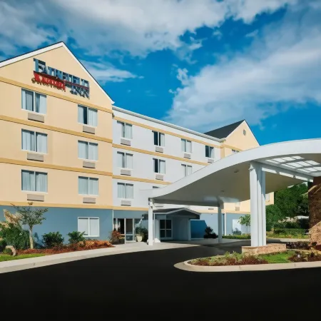 Fairfield Inn Myrtle Beach Broadway at the Beach Отели рядом с достопримечательностью «Сиборд Коммонс»
