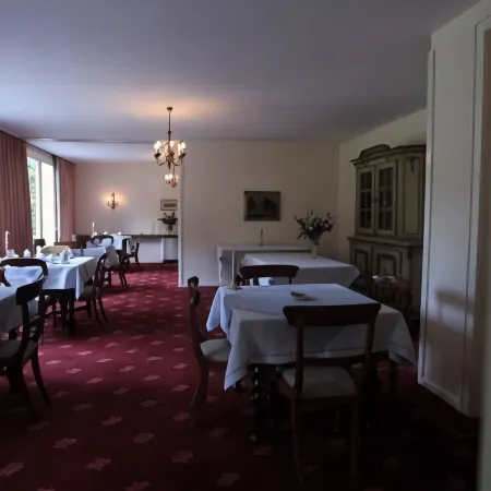 Hotel Landhaus Walsrode Отели в г. Хадемсторф