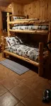 Romantic,Cozy Log Cabin, Hot Tub, WiFi, pool table