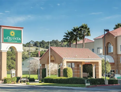 La Quinta Inn & Suites by Wyndham Fairfield - Napa Valley Hotel di Fairfield