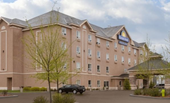Days Inn by Wyndham Red Deer