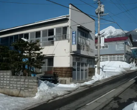 Syokokan Hotels in Inawashiro