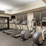 ハンプトン イン ブランソン ブランソン ヒルズ