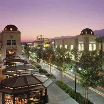 포 포인츠 바이 쉐라톤 온타리오-랜초 쿠카몽가