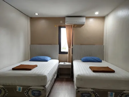 Penginapan Anak Raja - Palangkaraya Syariah Отели в г. Langkai