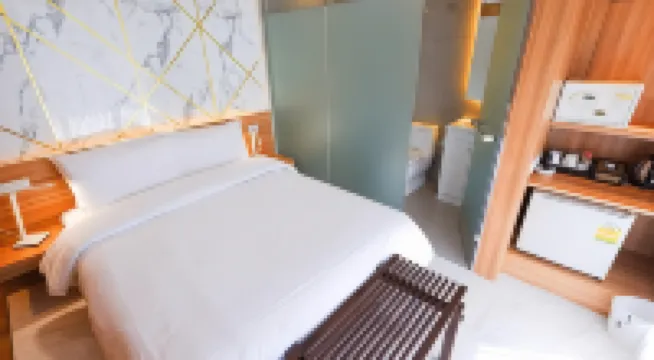 Pinnacle Dream Hoteles cerca de Ploenchit BTS SkyTrain Station