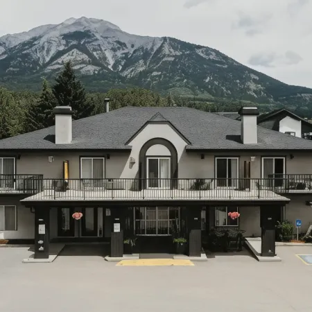 Northwinds Hotel Canmore