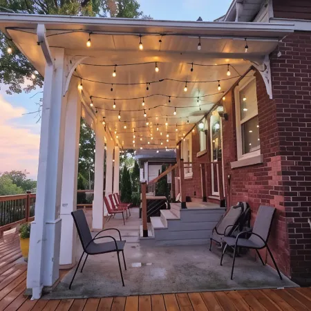 Serene Niagara Inn
