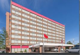Albany Plaza Hotel