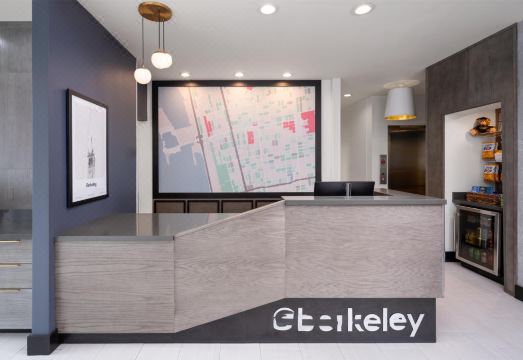 에이든 바이 베스트웨스턴 @ 버클리