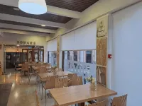 Hotel Square - breakfast