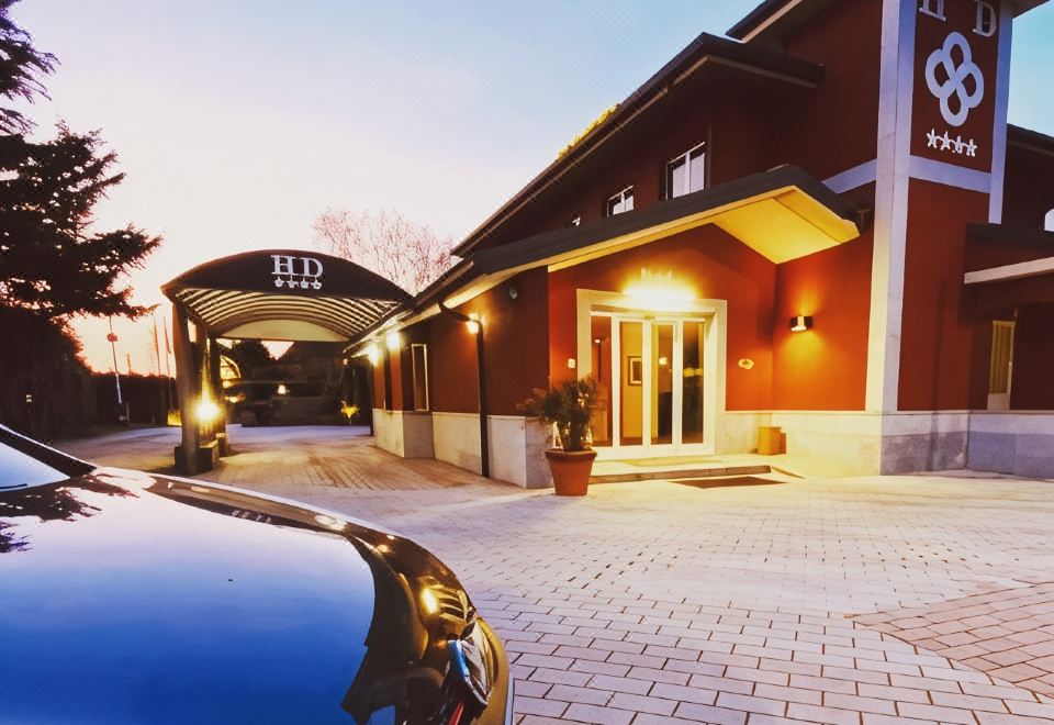 Hotel Daniel
