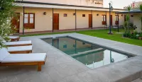 El Arribo Hotel - Pools