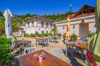 Hotel Bebej Tradicional - breakfast