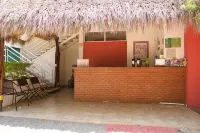 Hotel y Suites Los Encantos