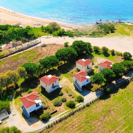 Romanos Beach Villas