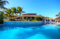 Hotel Tibau Lagoa - parking
