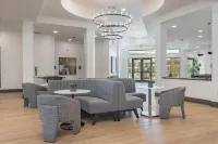 Landing Furnished Apartments - Corinth