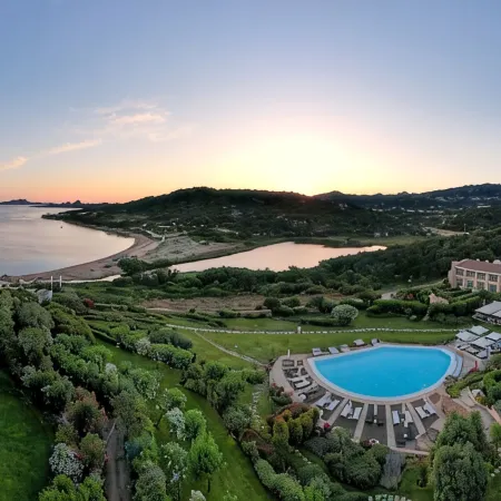 L'Ea Bianca Luxury Resort