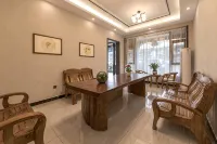 Hongya Danjinglou Hotel